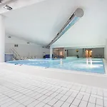 Inpoint Luxury City Center Pool & Gym Apartments